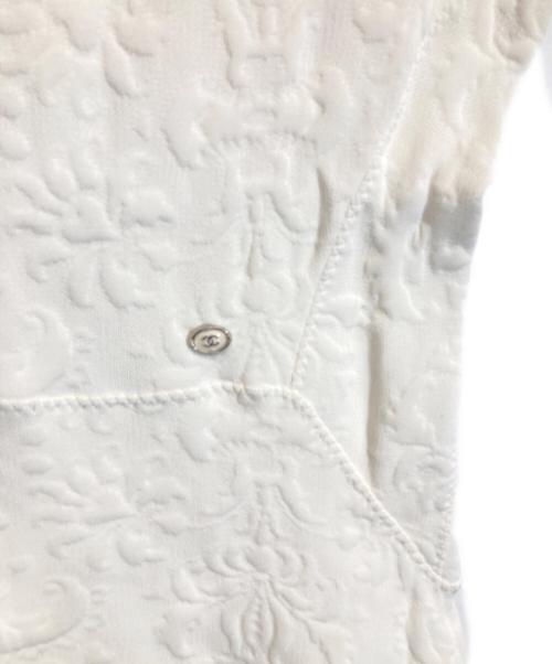 CHANEL（シャネル）CHANEL (シャネル) バックジップココマーク ワンピース ホワイト サイズ:46の古着・服飾アイテム