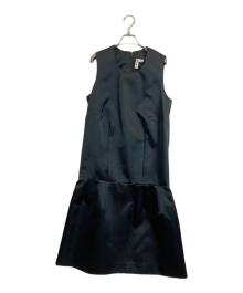 COMME des GARCONS（コムデギャルソン）の古着「立体ポリエステルワンピース」｜ブラック