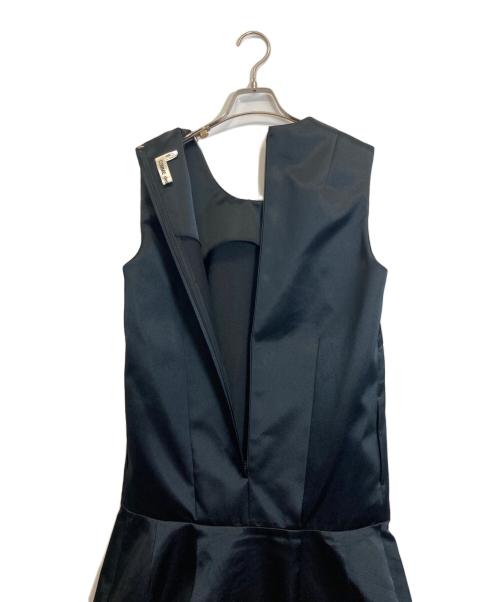COMME des GARCONS（コムデギャルソン）COMME des GARCONS (コムデギャルソン) 立体ポリエステルワンピース ブラック サイズ:XSの古着・服飾アイテム