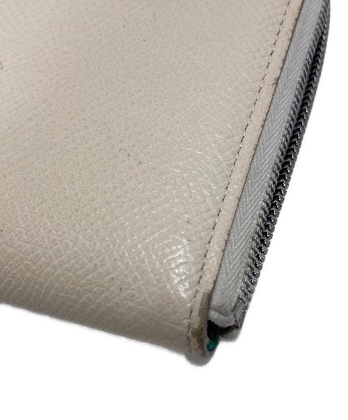 HERMES（エルメス）HERMES (エルメス) ラウンドジップコンパクトウォレット ホワイトの古着・服飾アイテム