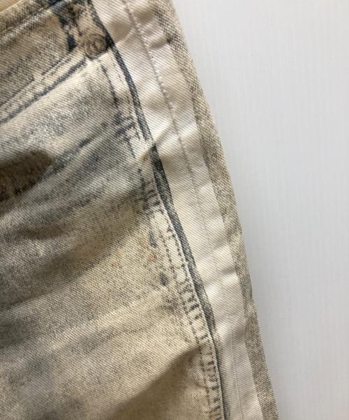 Yves Saint Laurent（イヴサンローラン）Yves Saint Laurent (イヴサンローラン) 転写デニムパンツ　227696YLM62 グレー サイズ:記載なしの古着・服飾アイテム