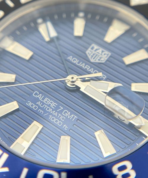 TAG Heuer（タグ・ホイヤー）TAG Heuer (タグホイヤー) アクアレーサー キャリバー7 GMT REF.WAY201T.BA0927 ブルー サイズ:43ｍｍの古着・服飾アイテム