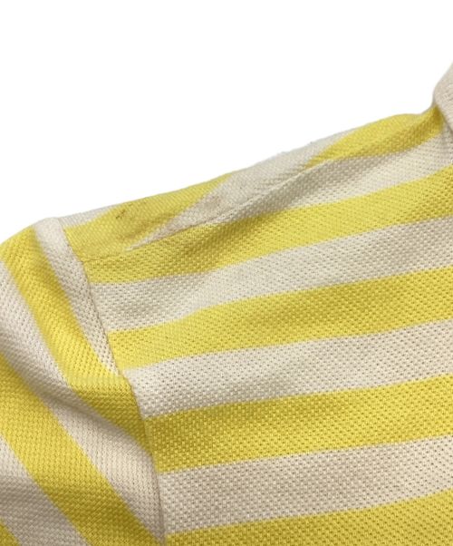 maison kitsune（メゾンキツネ）MAISON KITSUNE (メゾンキツネ) ポロシャツ　ボーダー　キツネ刺繍 ホワイト×イエロー サイズ:Sの古着・服飾アイテム