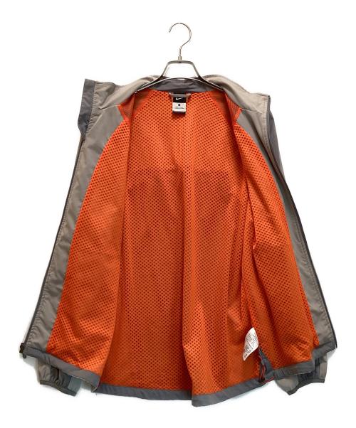 NIKE（ナイキ）NIKE (ナイキ) テックデザインジャケット　VAPOR SYSTEM　ベイパーシステム グレー サイズ:Lの古着・服飾アイテム