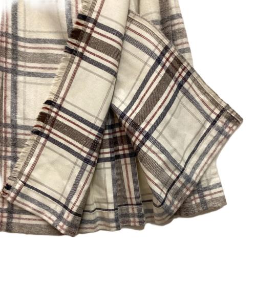 O'NEIL OF DUBLIN（オニールオブダブリン）O'NEIL OF DUBLIN (オニールオブダブリン) ラップスカート ベージュ サイズ:Lの古着・服飾アイテム