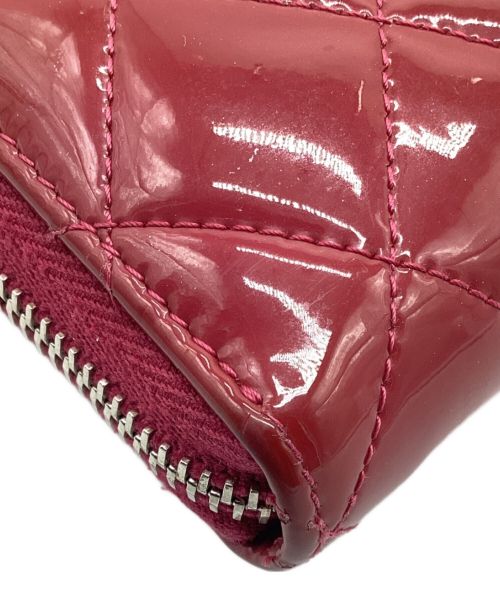 CHANEL（シャネル）CHANEL (シャネル) 長財布　ブリリアントマトラッセ　キルティング　エナメル　ラウンドジップ ピンクの古着・服飾アイテム