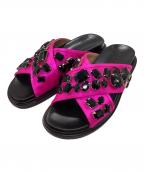 MARNIマルニ）の古着「クロスストラップビジューサンダル」｜ピンク