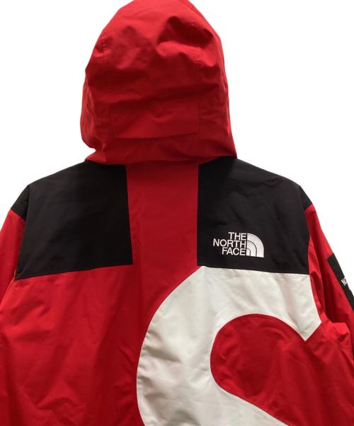 THE NORTH FACE（ザ ノース フェイス）THE NORTH FACE (ザ ノース フェイス) SUPREME (シュプリーム) S Logo Mountain Jacket レッド サイズ:Mの古着・服飾アイテム
