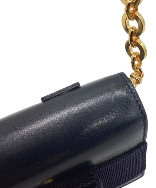 Salvatore Ferragamo（サルヴァトーレ フェラガモ）Salvatore Ferragamo (サルヴァトーレ フェラガモ) ショルダーバッグ ヴァラリボン ミニ チェーン ネイビー サイズ:-の古着・服飾アイテム