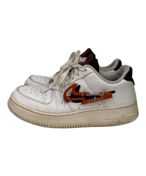 NIKE（ナイキ）NIKE (ナイキ) Air Force 1 Low Premium Karabiner Swoosh ホワイト サイズ:25cmの古着・服飾アイテム