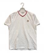MONCLERモンクレール）の古着「VネックワッペンTシャツ」｜ホワイト