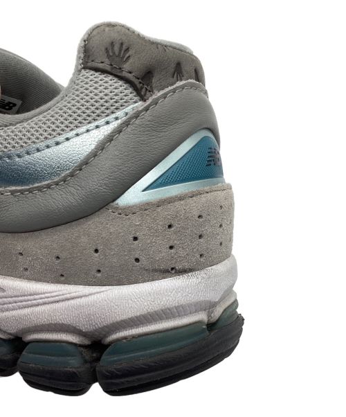 NEW BALANCE（ニューバランス）NEW BALANCE (ニューバランス) M2002R “RAT” グレー サイズ:26.5の古着・服飾アイテム