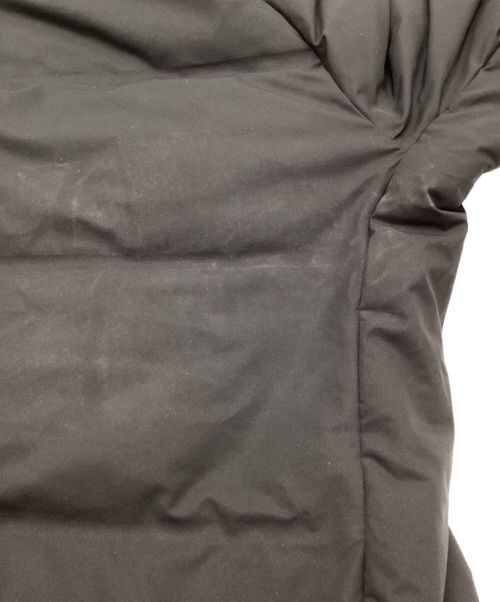 DESCENTE ALLTERRAIN（デザイント オルテライン）DESCENTE ALLTERRAIN (デザイント オルテライン) ビッグサイズマウンテニアダウンジャケット　MOUNTAINEER BIG ブラック サイズ:Sの古着・服飾アイテム