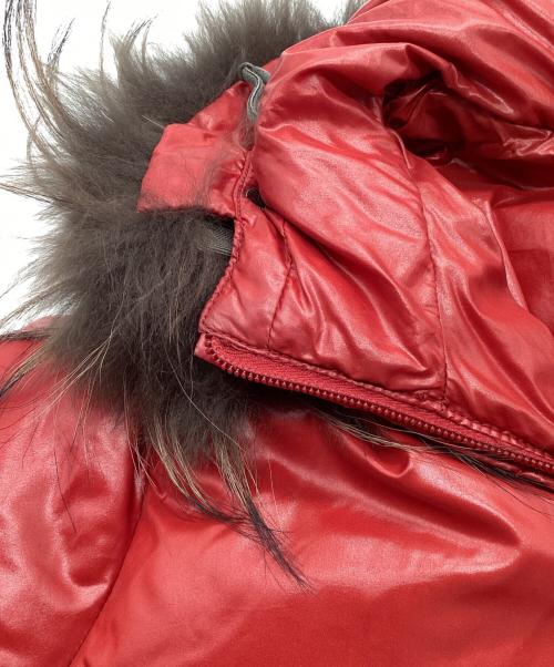 DUVETICA（デュベティカ）DUVETICA (デュベティカ) ダウンジャケット　フーディ　ファー　ADHARA レッド サイズ:38の古着・服飾アイテム