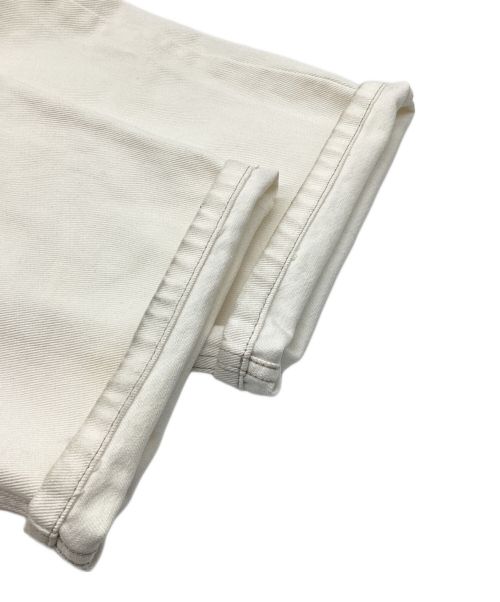 Maison Margiela（メゾンマルジェラ）Maison Margiela (メゾンマルジェラ) スラッシュディテールカットオフデニムパンツ ホワイト サイズ:38の古着・服飾アイテム