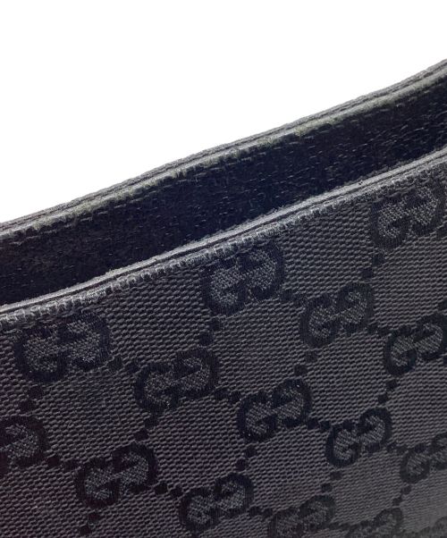 GUCCI（グッチ）GUCCI (グッチ) GGキャンバスショルダーバッグ ブラックの古着・服飾アイテム