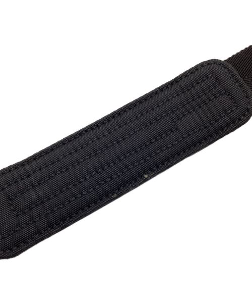 GUCCI（グッチ）GUCCI (グッチ) GGキャンバスショルダーバッグ ブラックの古着・服飾アイテム