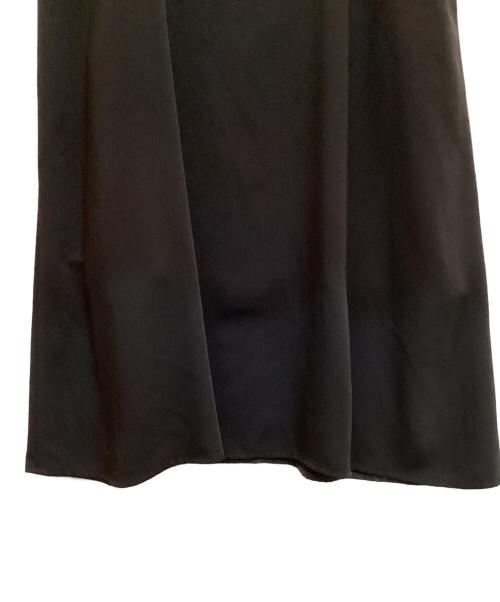 SOEJU（ソージュ）SOEJU (ソージュ) サテンキャミソールワンピース ブラック サイズ:Fの古着・服飾アイテム