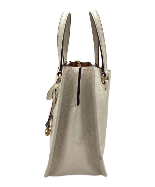 COACH（コーチ）COACH (コーチ) タイラーキャリーオール　2WAY　ハンドバッグ　ショルダーバッグ アイボリーの古着・服飾アイテム