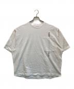 TIGHTBOOTH PRODUCTIONタイトブースプロダクション）の古着「ロゴプリントポケットTシャツ」｜ホワイト