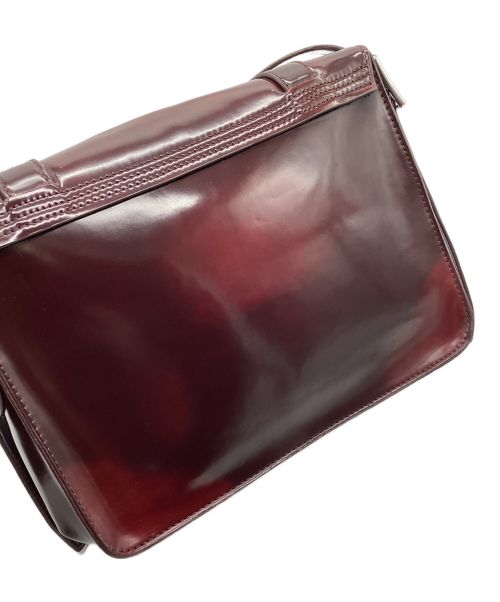 Dr.Martens（ドクターマーチン）Dr.Martens (ドクターマーチン) 11インチサッチェルバッグ　エナメル ブラウンの古着・服飾アイテム