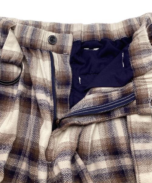 TIGHTBOOTH PRODUCTION（タイトブースプロダクション）TIGHTBOOTH PRODUCTION (タイトブースプロダクション) OMBRE HERRINGBONE SLACKS / オンブレ ヘリンボーン スラックス ベージュ サイズ:Lの古着・服飾アイテム