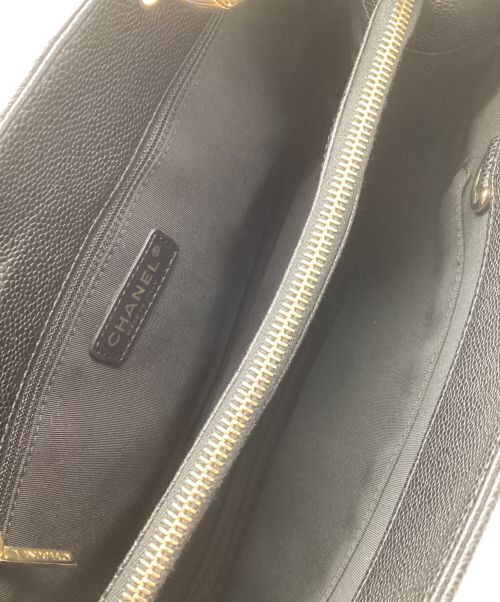 CHANEL（シャネル）CHANEL (シャネル) GSTトートバッグ　ココマーク　マトラッセ　キャビアスキン ブラックの古着・服飾アイテム