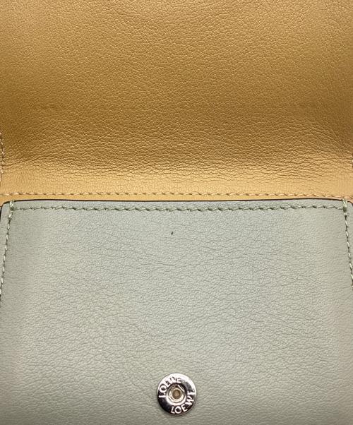 LOEWE（ロエベ）LOEWE (ロエベ) 3つ折り財布 TRIFOLD トライフォールド アナグラム グレーの古着・服飾アイテム