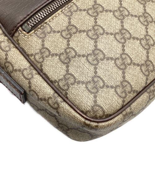 GUCCI（グッチ）GUCCI (グッチ) GGスプリーム ショルダーバッグ ベージュの古着・服飾アイテム