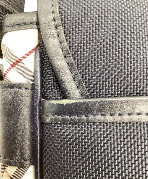 BURBERRY BLACK LABEL（バーバリーブラックレーベル）BURBERRY BLACK LABEL (バーバリーブラックレーベル) ノヴァチェック切替ナイロンショルダーバッグ ネイビーの古着・服飾アイテム