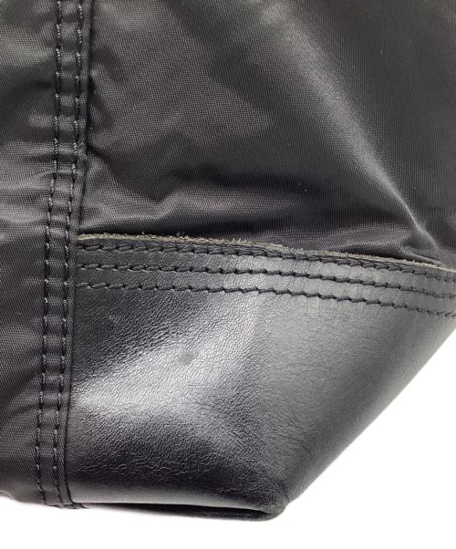 DIESEL（ディーゼル）DIESEL (ディーゼル) レザー切替 ナイロンショルダーバッグ ブラックの古着・服飾アイテム