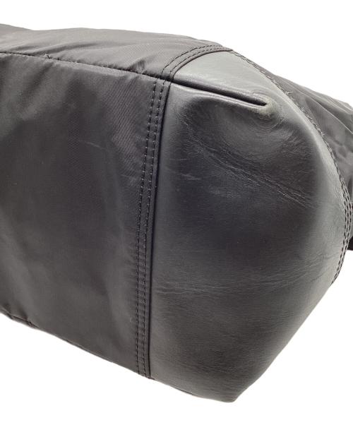 DIESEL（ディーゼル）DIESEL (ディーゼル) レザー切替 ナイロンショルダーバッグ ブラックの古着・服飾アイテム