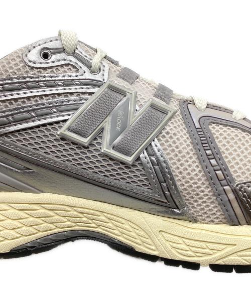 NEW BALANCE（ニューバランス）NEW BALANCE (ニューバランス) 1906R ローカットスニーカー グレー サイズ:29の古着・服飾アイテム