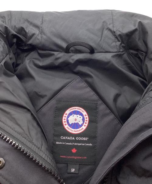 CANADA GOOSE（カナダグース）CANADA GOOSE (カナダグース) Mackenzie Parka Heritage / マッケンジーパーカーヘリテージ ダウンコート ネイビー サイズ:Sの古着・服飾アイテム