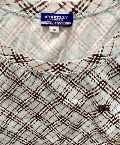 BURBERRY BLUE LABEL（バーバリーロンドンブルーレーベル）BURBERRY BLUE LABEL (バーバリーロンドンブルーレーベル) ノヴァチェックノースリーブカットソー ブルー サイズ:38の古着・服飾アイテム