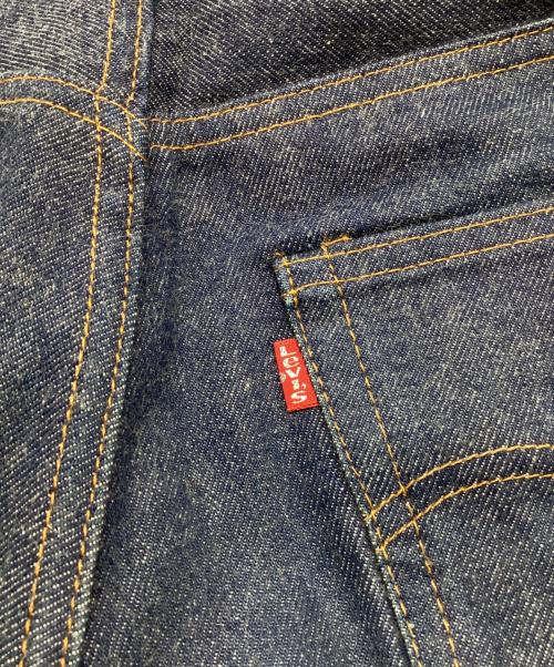 LEVI'S（リーバイス）LEVI'S (リーバイス) 66後期 501デニム ポケット裏チェーン スモールe 赤耳 ボタン裏刻印無し 70's 79年製 USA製 インディゴ サイズ:W31の古着・服飾アイテム
