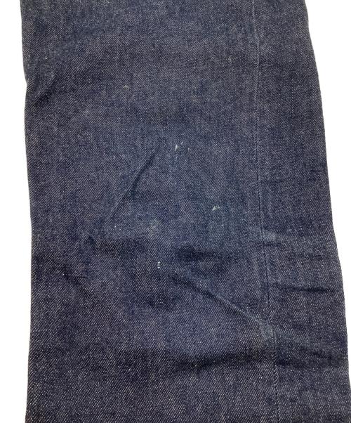 LEVI'S（リーバイス）LEVI'S (リーバイス) 66後期 501デニム ポケット裏チェーン スモールe 赤耳 ボタン裏刻印無し 70's 79年製 USA製 インディゴ サイズ:W31の古着・服飾アイテム