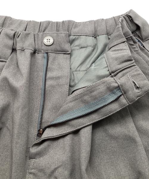 TIGHTBOOTH PRODUCTION（タイトブースプロダクション）TIGHTBOOTH PRODUCTION (タイトブースプロダクション) クロップドワイドパンツ グレー サイズ:Mの古着・服飾アイテム