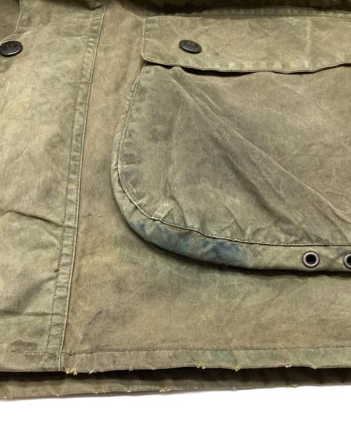 Barbour（バブアー）Barbour (バブアー) BORDER / ボーダー オイルドコート 80's 横3ワラントタグ イングランド製 オリーブ サイズ:C44/112CMの古着・服飾アイテム