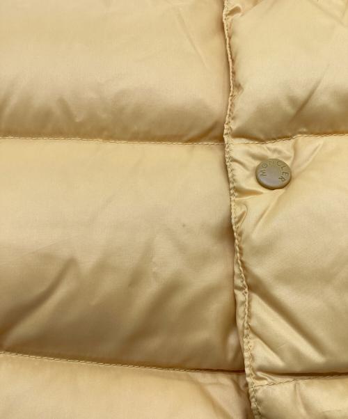 MONCLER（モンクレール）MONCLER (モンクレール) ダウンベスト　スタンドカラー イエロー サイズ:1の古着・服飾アイテム