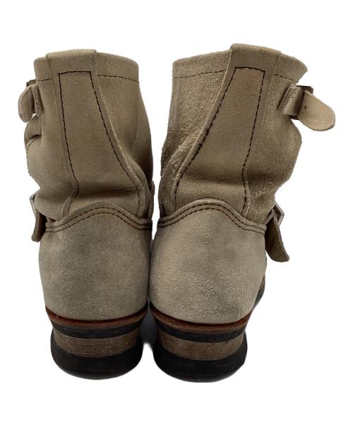 RED WING（レッドウィング）RED WING (レッドウィング) スエードショートエンジニアブーツ ベージュ サイズ:25cmの古着・服飾アイテム