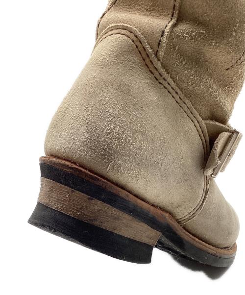 RED WING（レッドウィング）RED WING (レッドウィング) スエードショートエンジニアブーツ ベージュ サイズ:25cmの古着・服飾アイテム