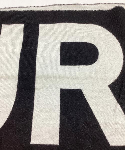 BURBERRY（バーバリー）BURBERRY (バーバリー) ウール リバーシブルロゴマフラー ブラック×ホワイトの古着・服飾アイテム
