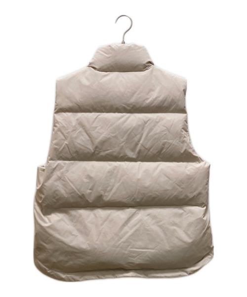 DESCENTE ddd（デサントディーディーディー）DESCENTE ddd (デサントディーディーディー) IENA (イエナ) 別注 ダウンベスト ホワイト サイズ:Mの古着・服飾アイテム