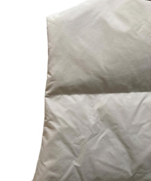 DESCENTE ddd（デサントディーディーディー）DESCENTE ddd (デサントディーディーディー) IENA (イエナ) 別注 ダウンベスト ホワイト サイズ:Mの古着・服飾アイテム