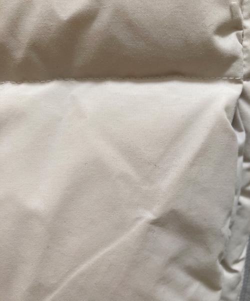 DESCENTE ddd（デサントディーディーディー）DESCENTE ddd (デサントディーディーディー) IENA (イエナ) 別注 ダウンベスト ホワイト サイズ:Mの古着・服飾アイテム