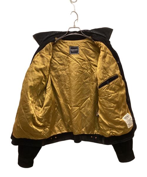 VERSACE JEANS COUTURE（ヴェルサーチ ジーンズクチュール）VERSACE JEANS COUTURE (ヴェルサーチ ジーンズクチュール) 中綿スウェードトラッカージャケット ブラック サイズ:36の古着・服飾アイテム