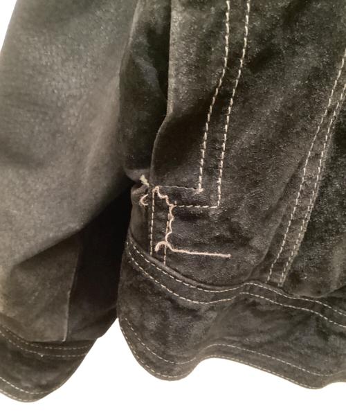 VERSACE JEANS COUTURE（ヴェルサーチ ジーンズクチュール）VERSACE JEANS COUTURE (ヴェルサーチ ジーンズクチュール) 中綿スウェードトラッカージャケット ブラック サイズ:36の古着・服飾アイテム