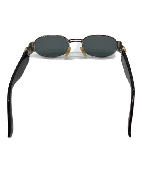 GIANNI VERSACE（ジャンニ・ヴェルサーチ）GIANNI VERSACE (ジャンニ・ヴェルサーチ) メデューサテンプルサングラス ブラックの古着・服飾アイテム