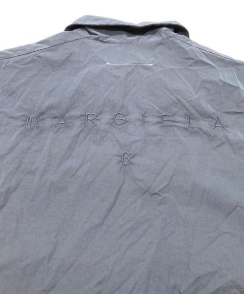 MM6 Maison Margiela（エムエムシックスメゾンマルジェラ）MM6 Maison Margiela (エムエムシックス メゾンマルジェラ) ハーフジップナイロンワンピース グレー サイズ:Sの古着・服飾アイテム